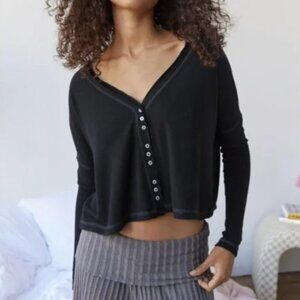 NWT Urban Outfitters S BouncePlush Chloe Button Up Cardigan Top Out From Under